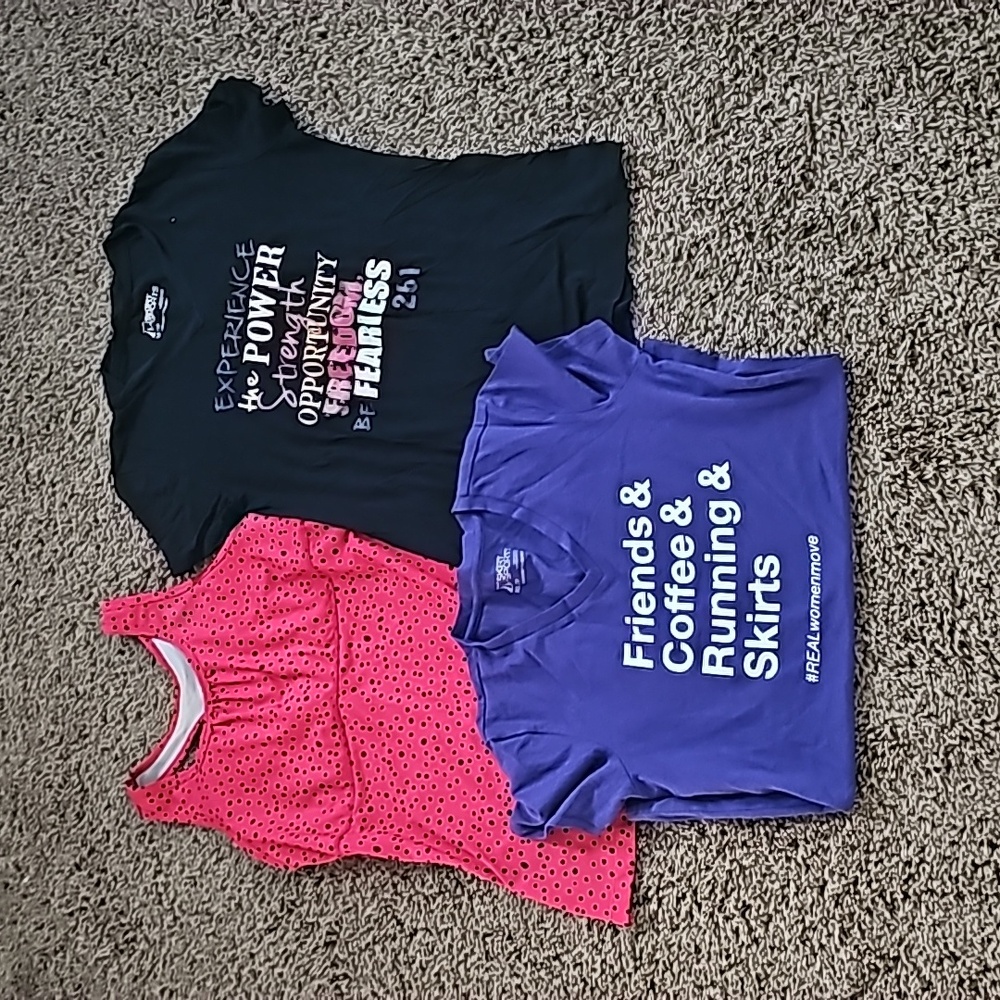 Skirtsports tops lot--XS tees and small Wonder Girl tank